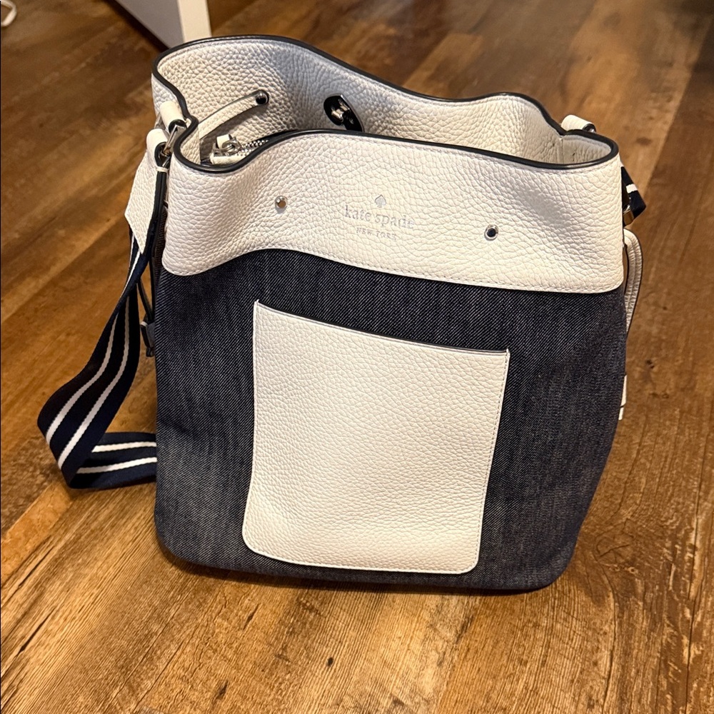 Kate Spade Navy and White Shoulder Bucket Bag